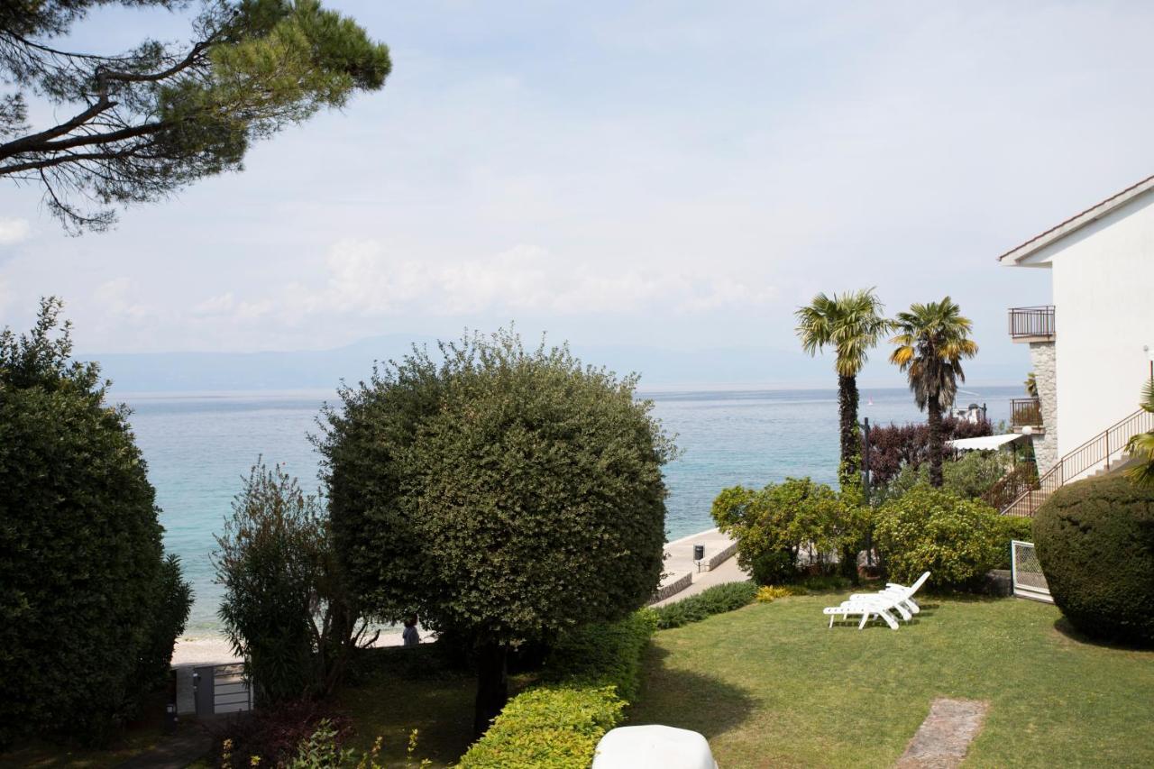 Luxury Mantinela Apartment Malinska Buitenkant foto