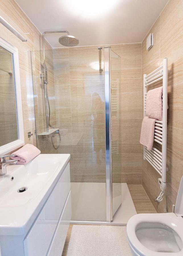 Luxury Mantinela Apartment Malinska Buitenkant foto